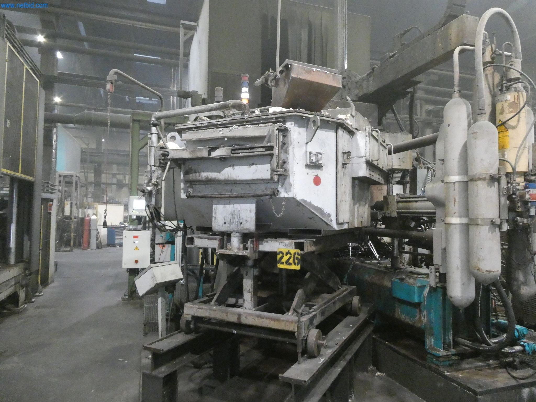 Machines & systems for light metal die casting (powertrain & structural parts)-17