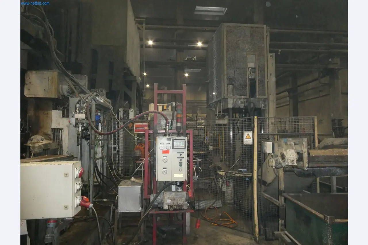 Machines & systems for light metal die casting (powertrain & structural parts)-19