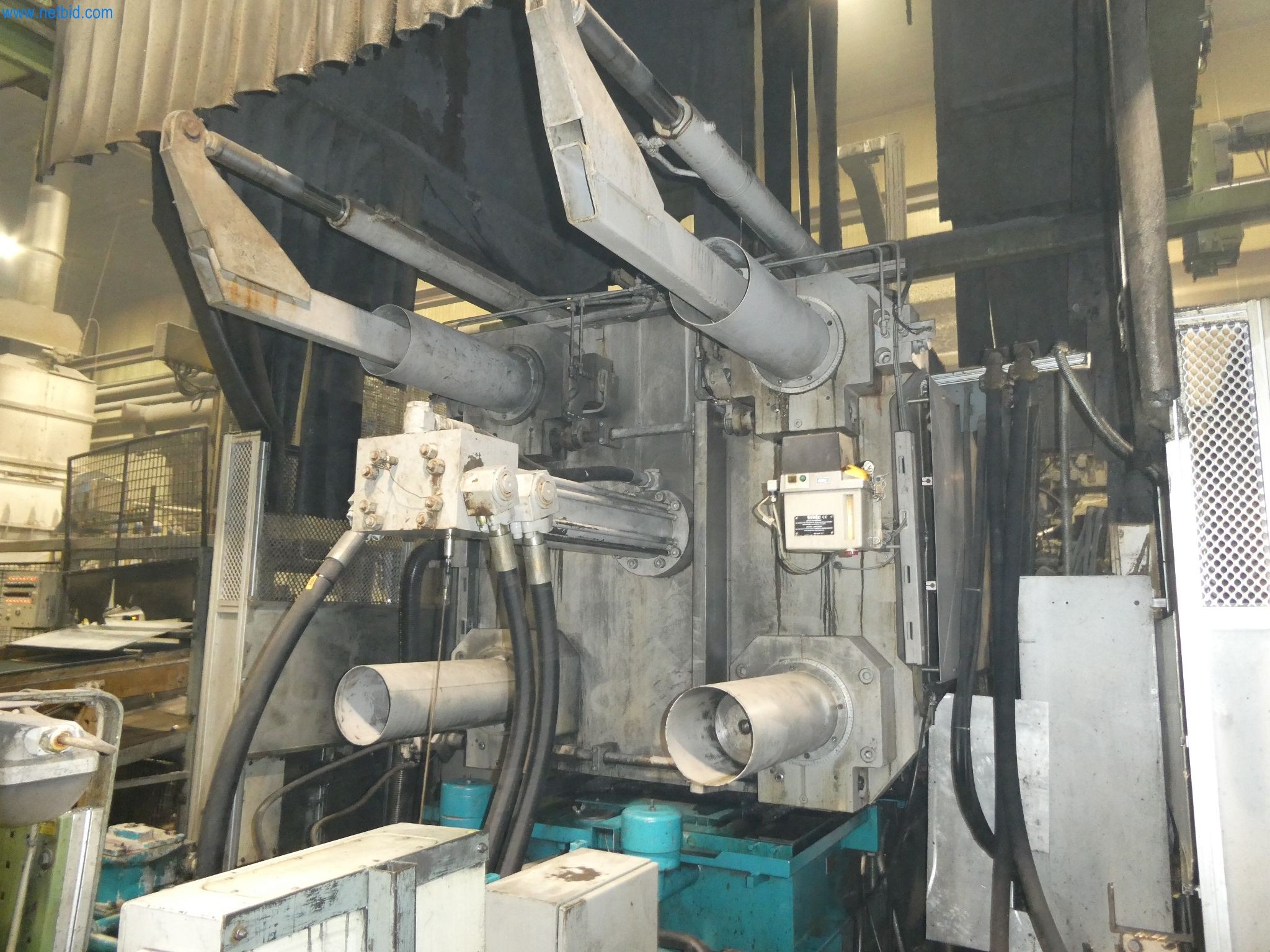 Machines & systems for light metal die casting (powertrain & structural parts)-42