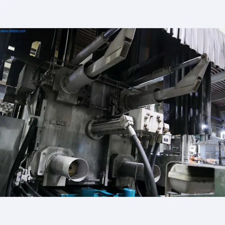 Machines & systems for light metal die casting (powertrain & structural parts)-11