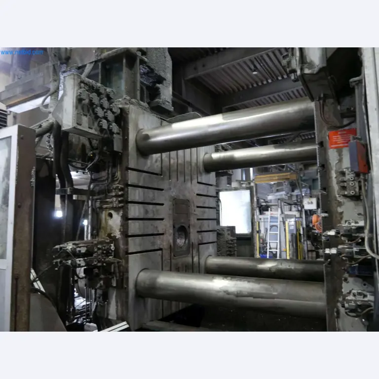 Machines & systems for light metal die casting (powertrain & structural parts)-13