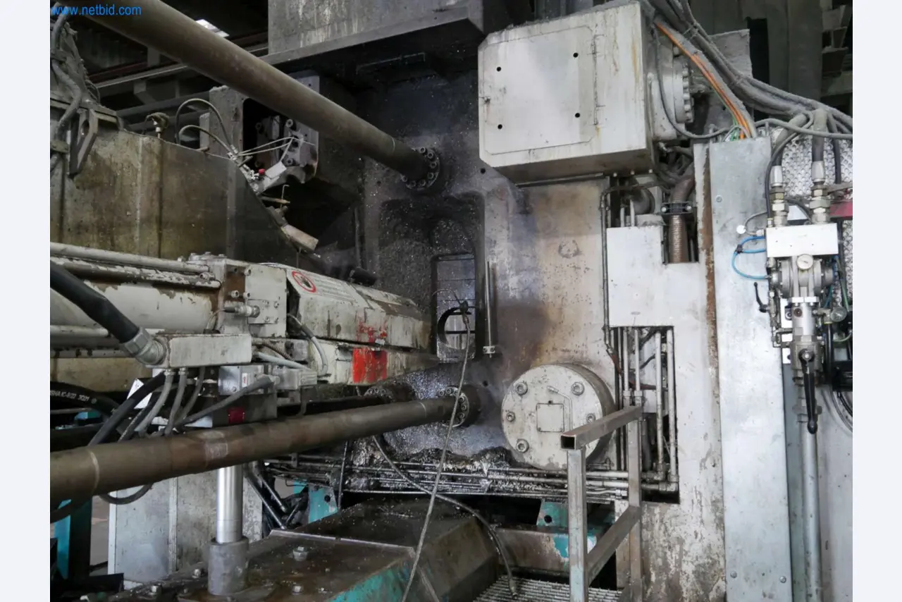 Machines & systems for light metal die casting (powertrain & structural parts)-18