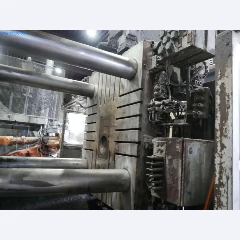 Machines & systems for light metal die casting (powertrain & structural parts)-5