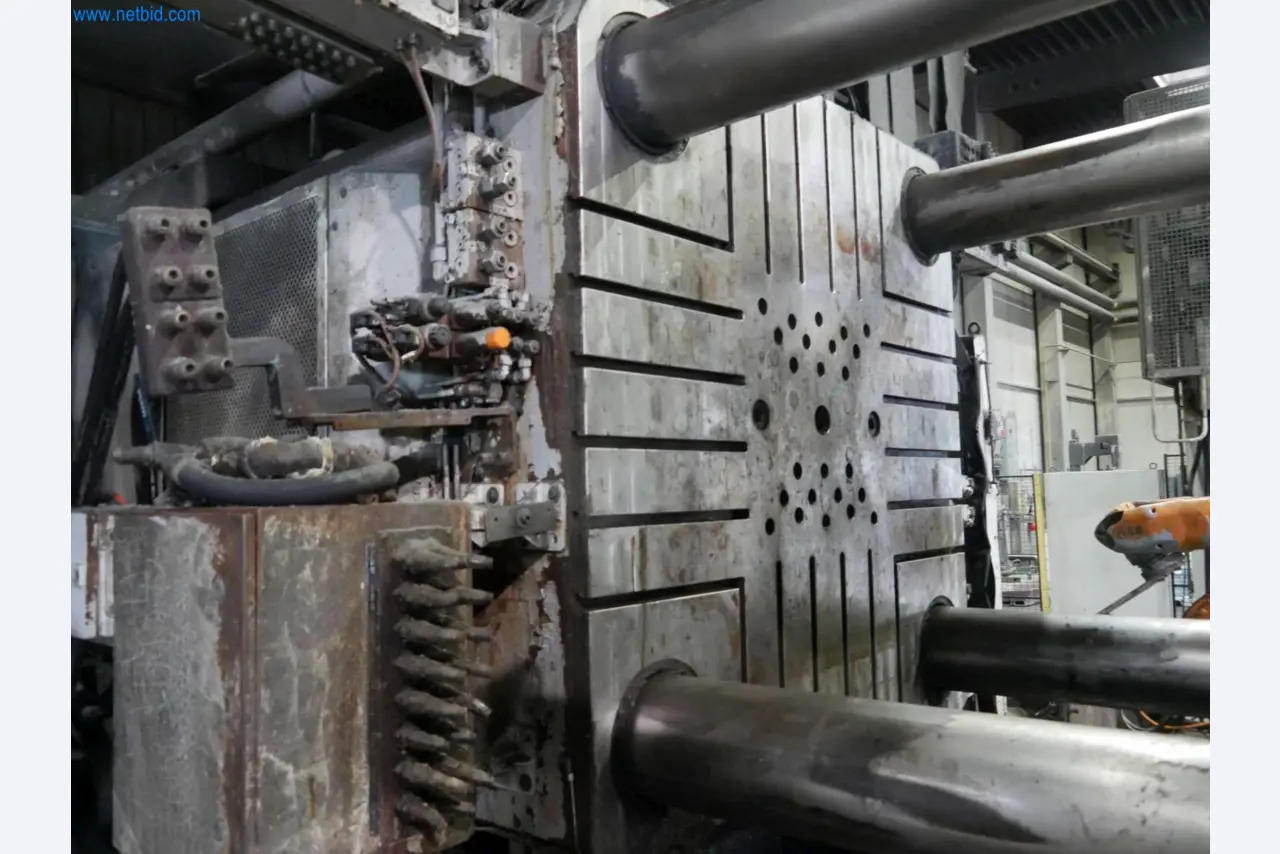 Machines & systems for light metal die casting (powertrain & structural parts)-7