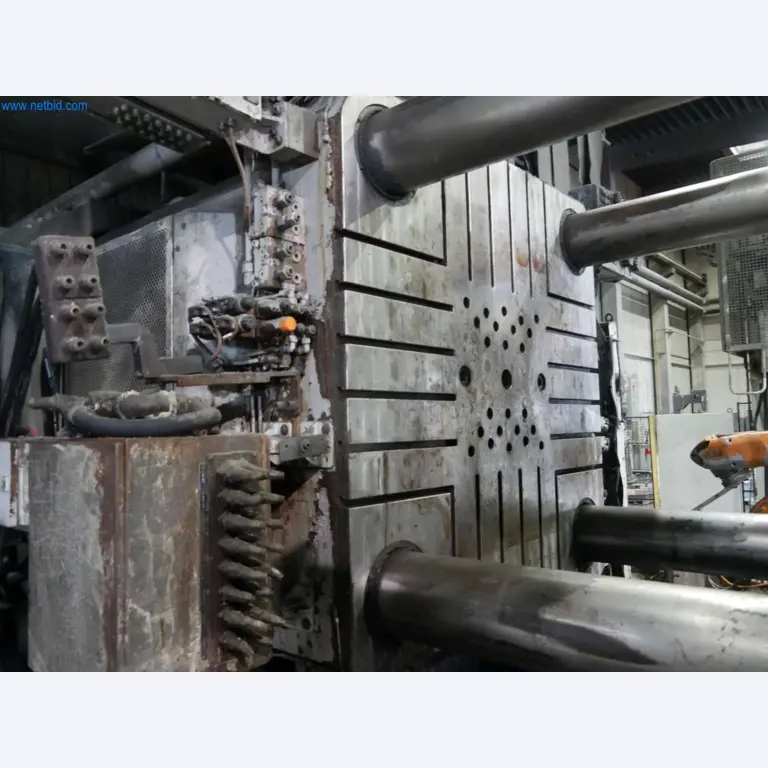 Machines & systems for light metal die casting (powertrain & structural parts)-7