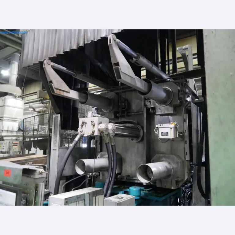 Machines & systems for light metal die casting (powertrain & structural parts)-8