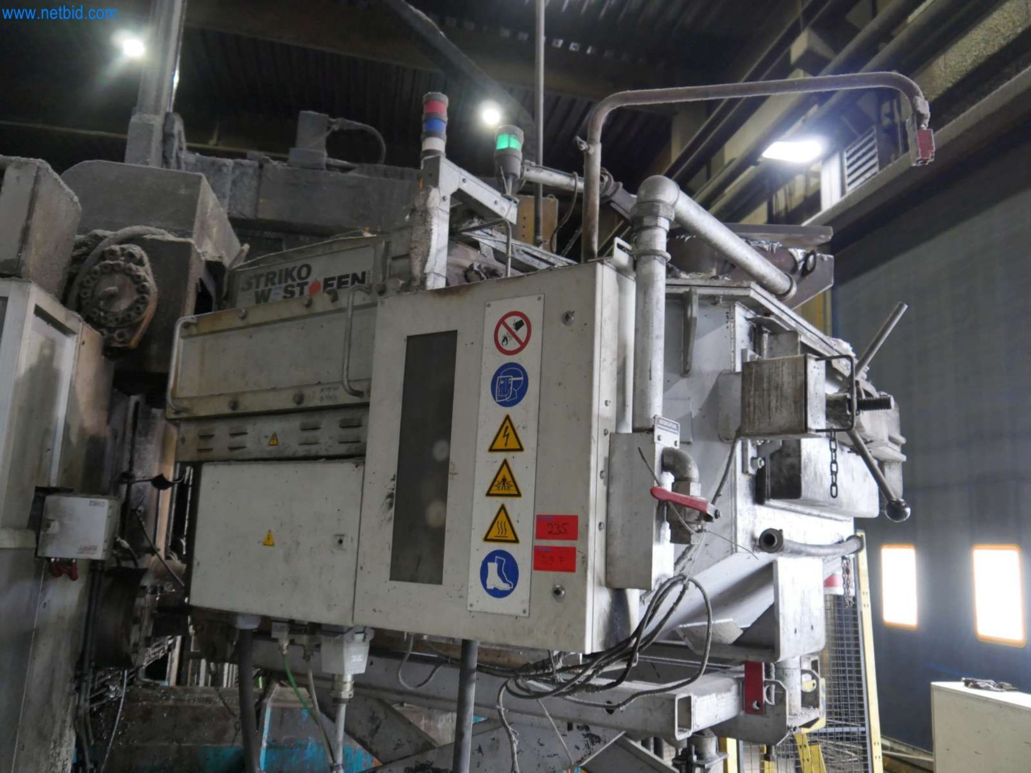 Machines & systems for light metal die casting (powertrain & structural parts)-2