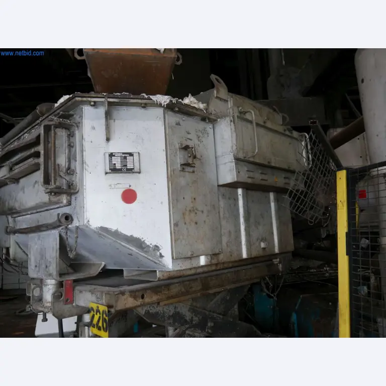 Machines & systems for light metal die casting (powertrain & structural parts)-3