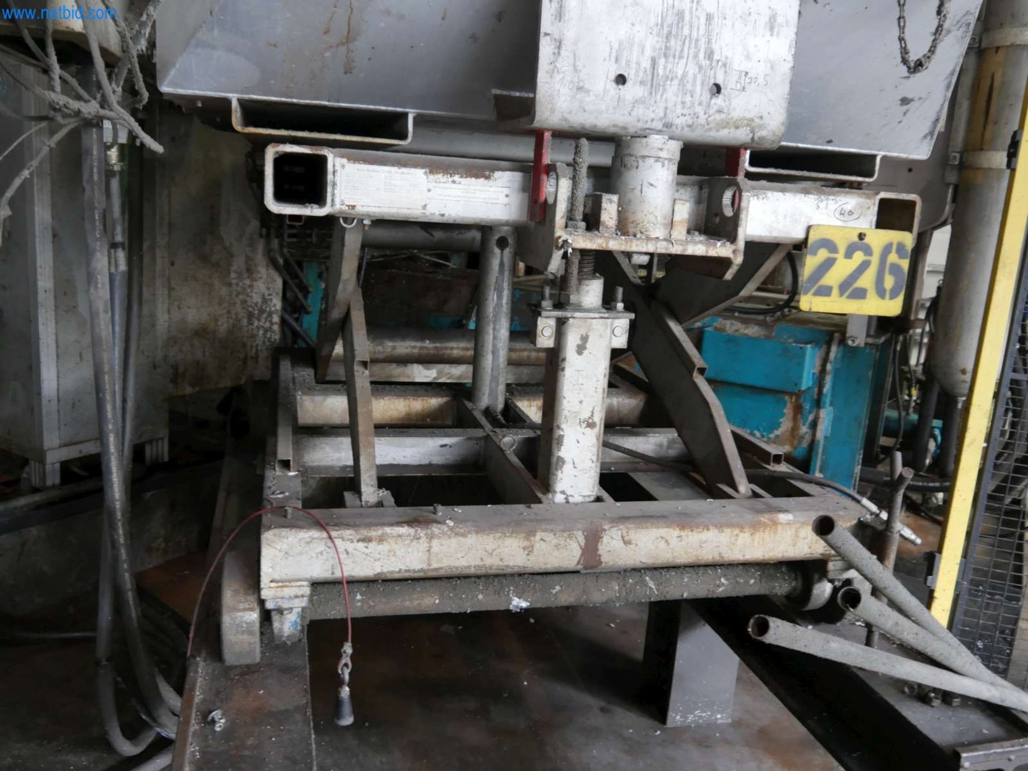 Machines & systems for light metal die casting (powertrain & structural parts)-6
