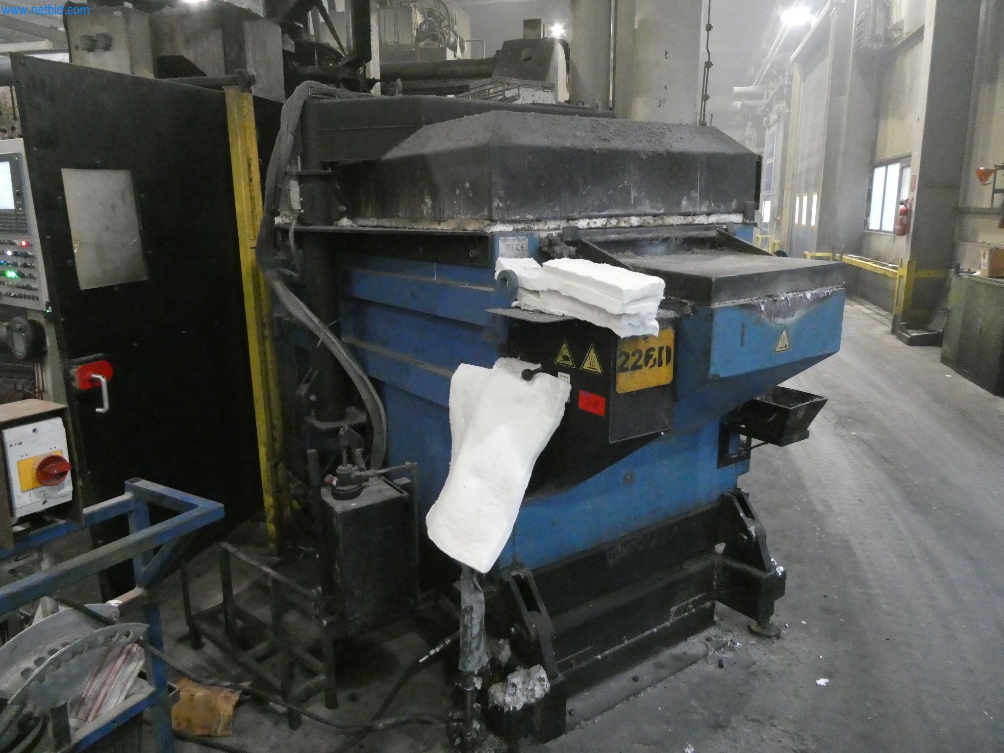 Machines & systems for light metal die casting (powertrain & structural parts)-14