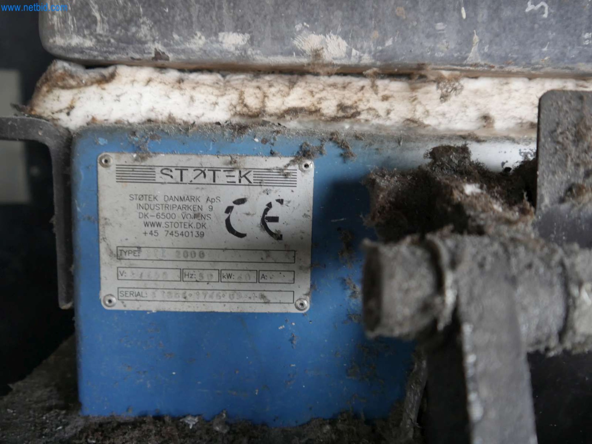 Stroje a systémy pro tlakové lití lehkých kovů (hnací ústrojí a konstrukční díly)-32