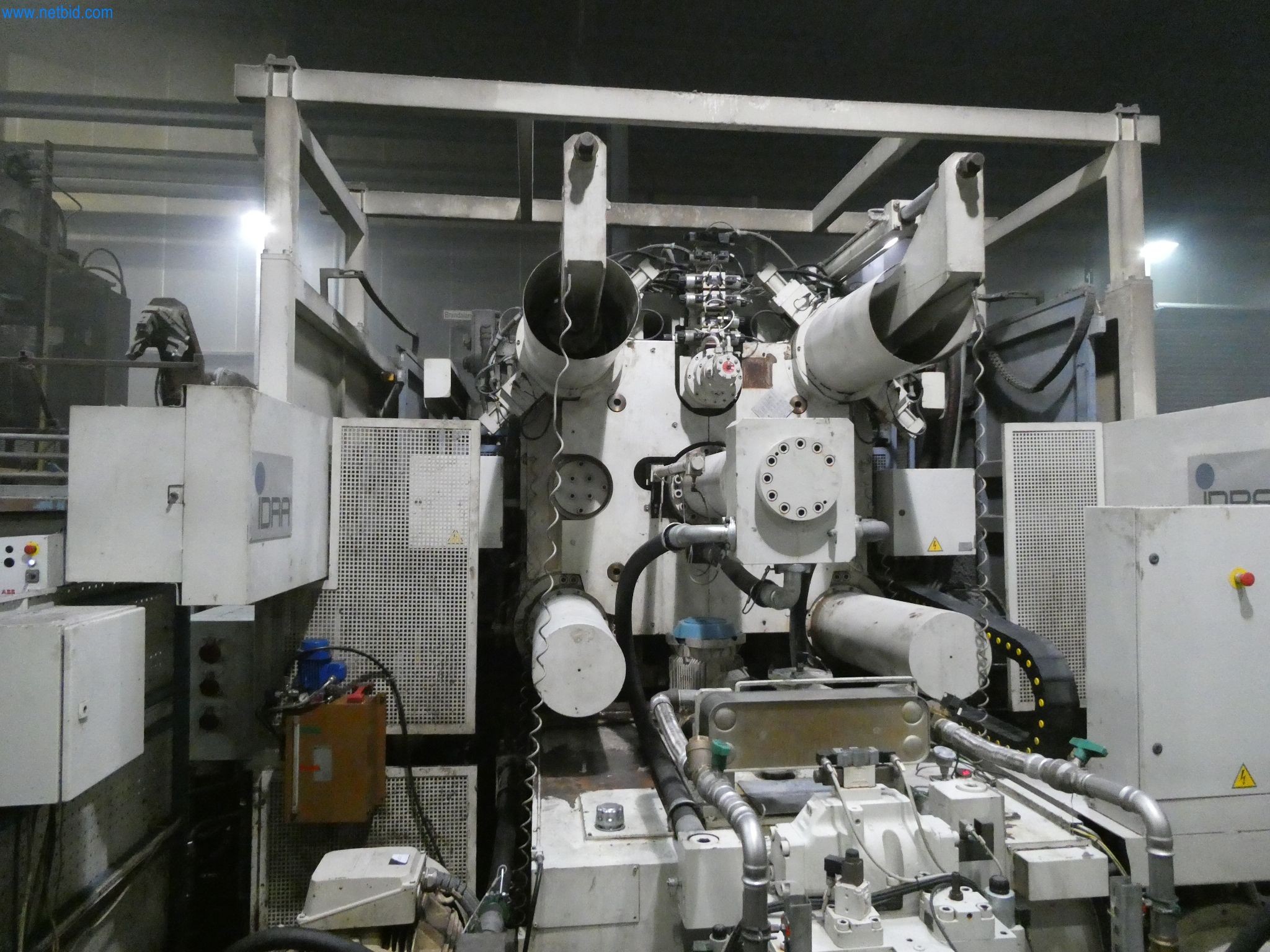 Machines & systems for light metal die casting (powertrain & structural parts)-4