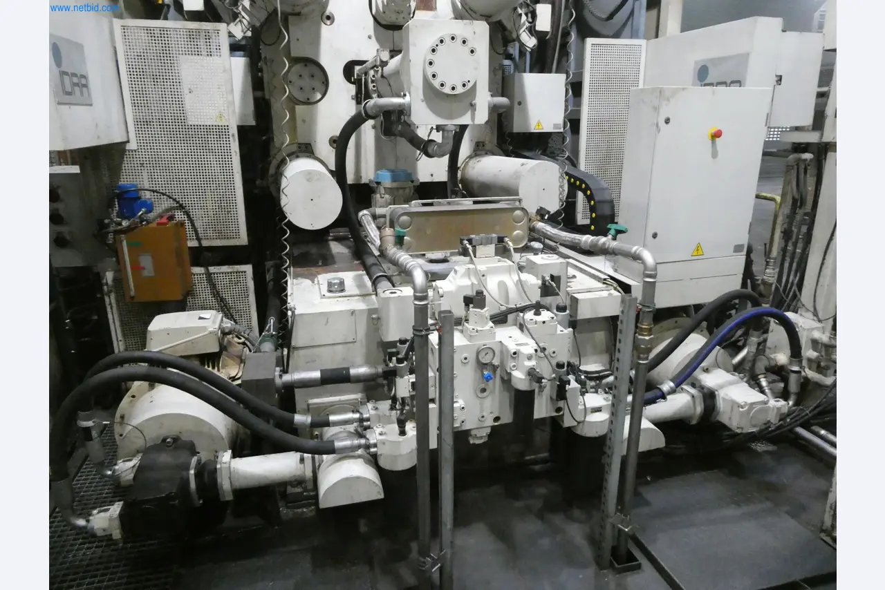 Machines & systems for light metal die casting (powertrain & structural parts)-5