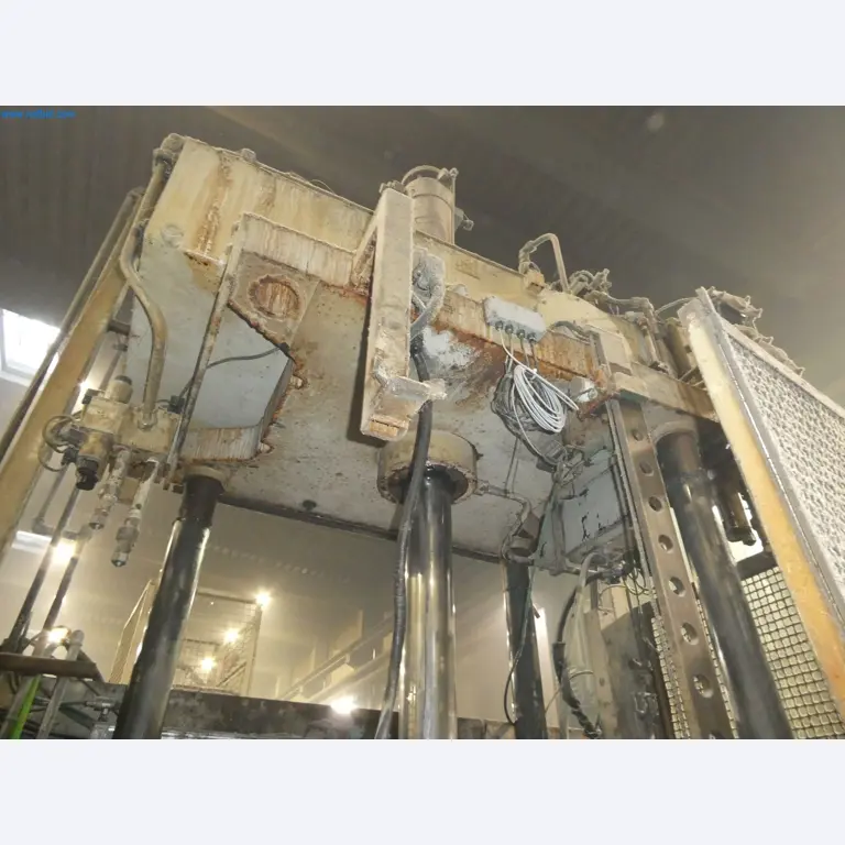 Machines & systems for light metal die casting (powertrain & structural parts)-15