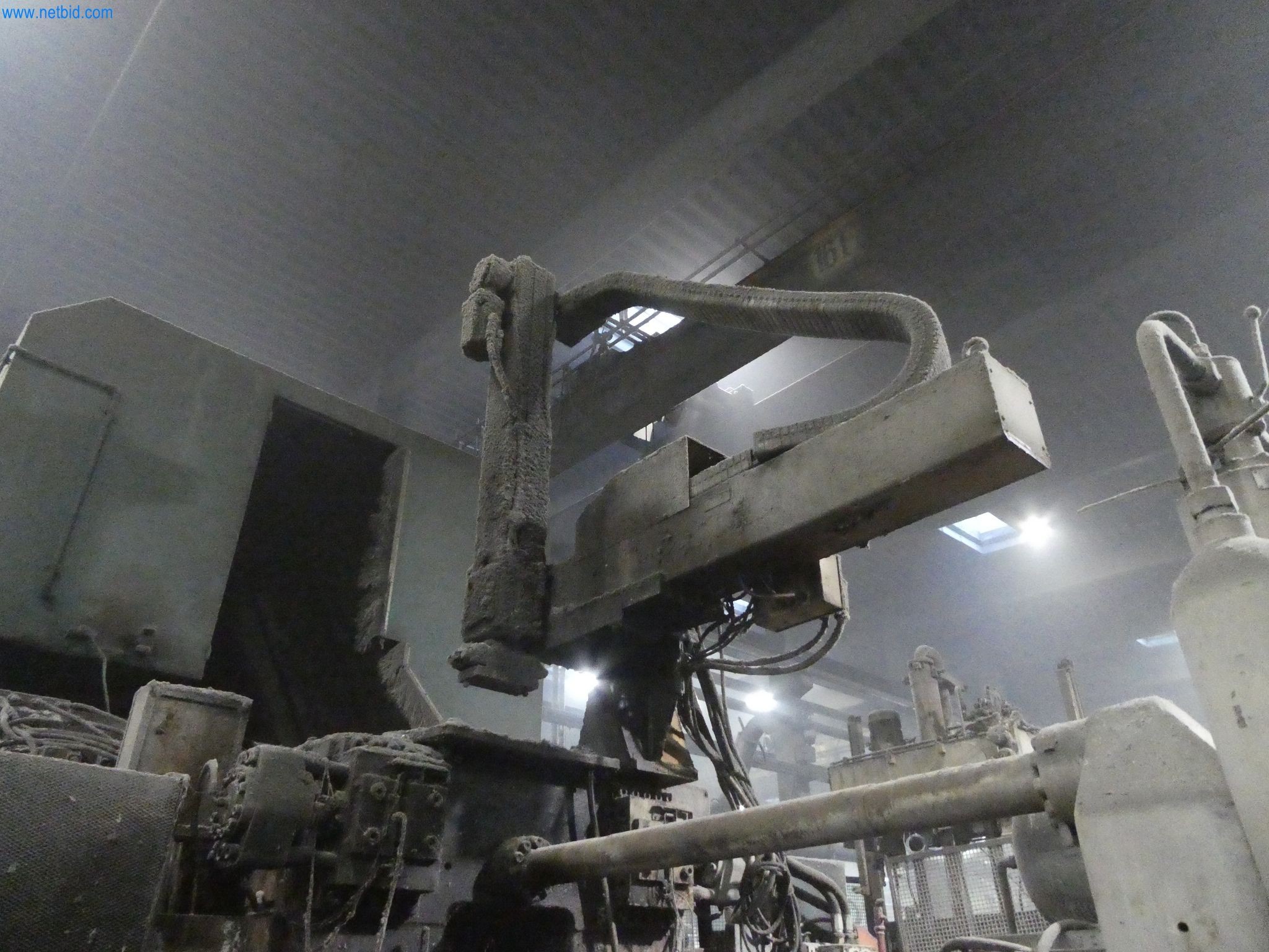 Machines & systems for light metal die casting (powertrain & structural parts)-17