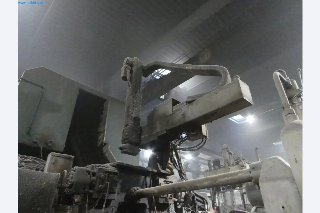 Machines & systems for light metal die casting (powertrain & structural parts)-17