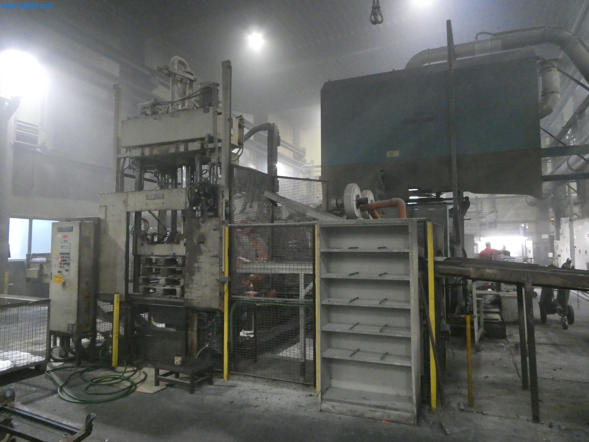 Machines & systems for light metal die casting (powertrain & structural parts)-6