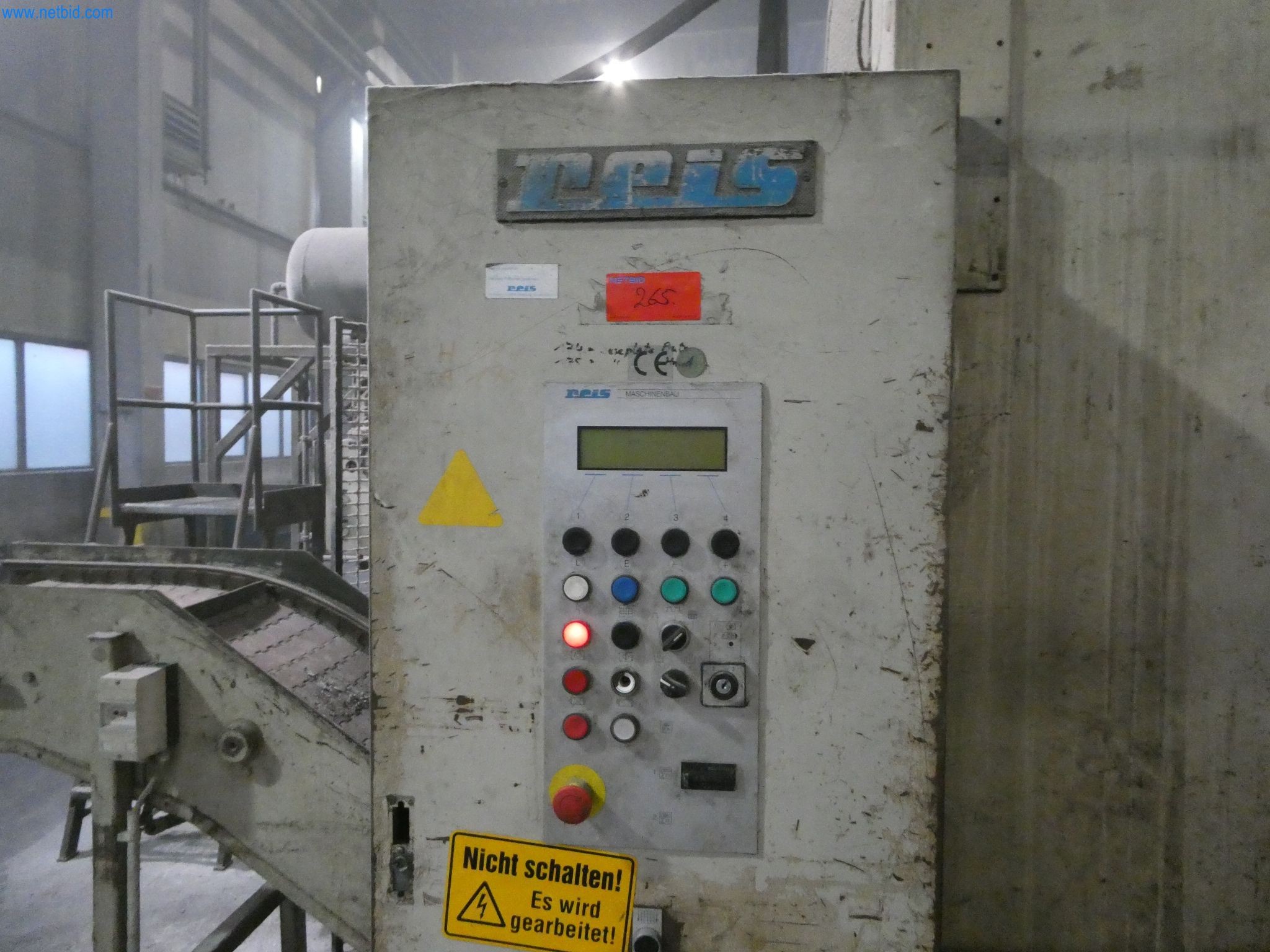 Machines & systems for light metal die casting (powertrain & structural parts)-8