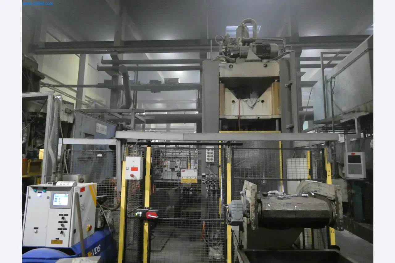 Machines & systems for light metal die casting (powertrain & structural parts)-13