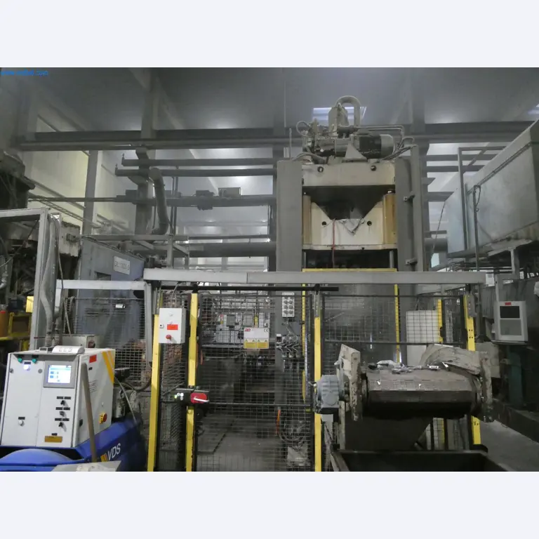 Machines & systems for light metal die casting (powertrain & structural parts)-13