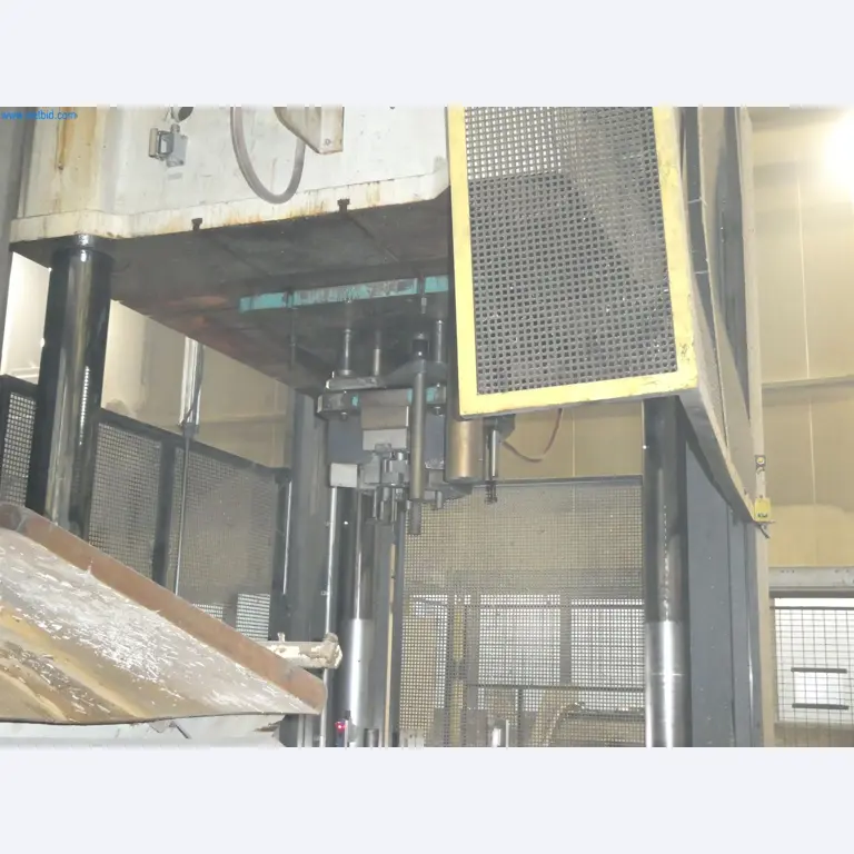 Machines & systems for light metal die casting (powertrain & structural parts)-20