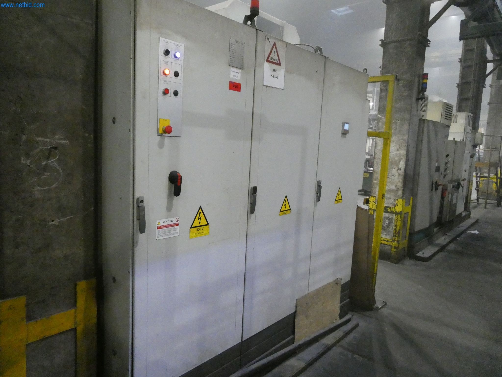 Machines & systems for light metal die casting (powertrain & structural parts)-28