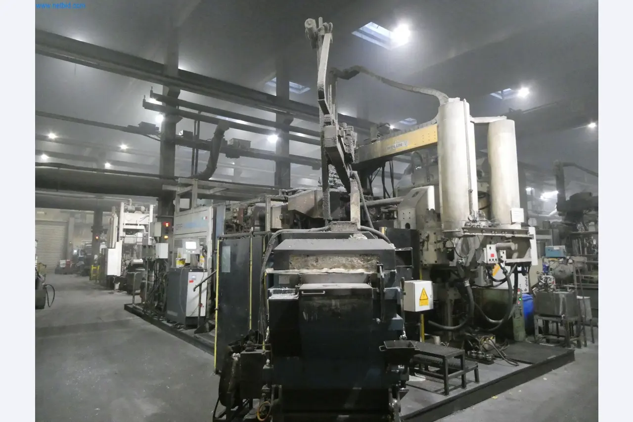 Machines & systems for light metal die casting (powertrain & structural parts)-3