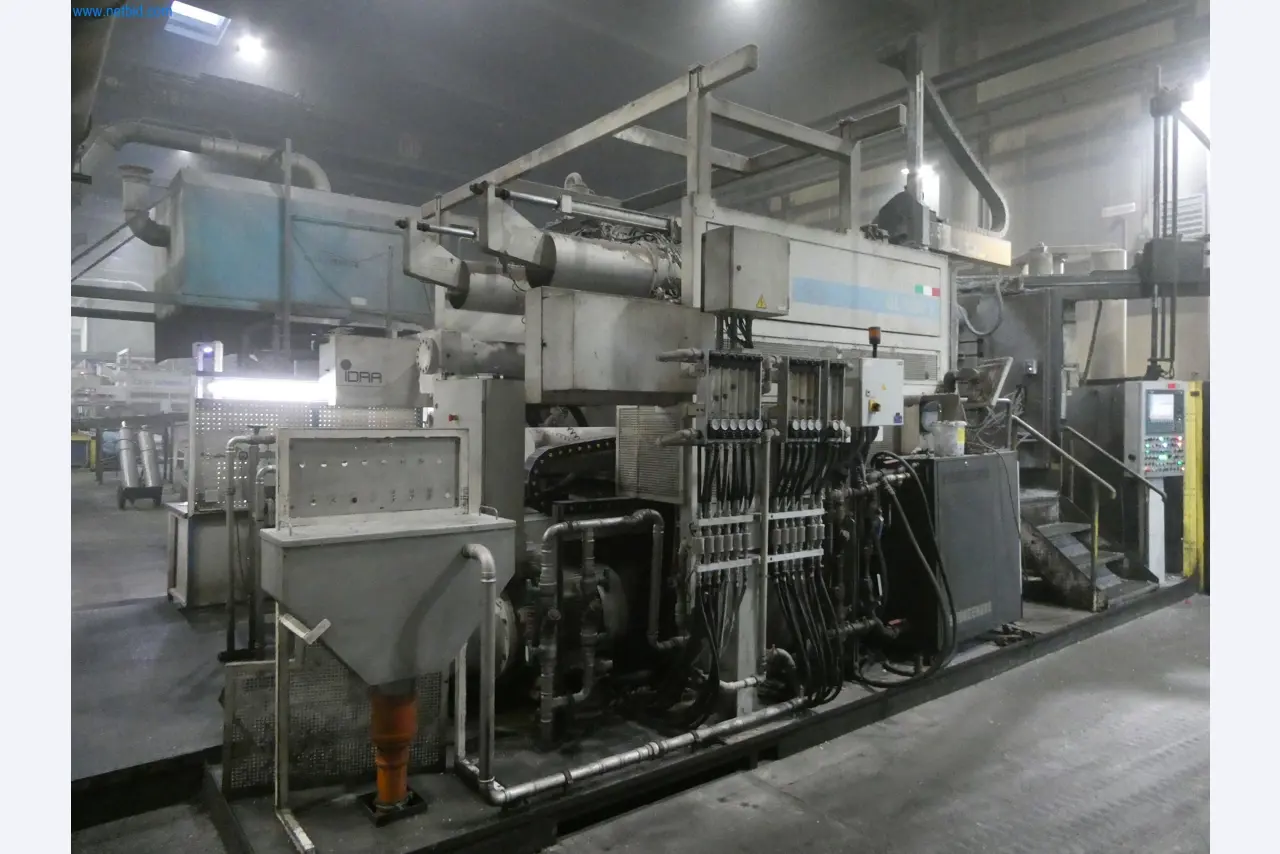 Machines & systems for light metal die casting (powertrain & structural parts)-4