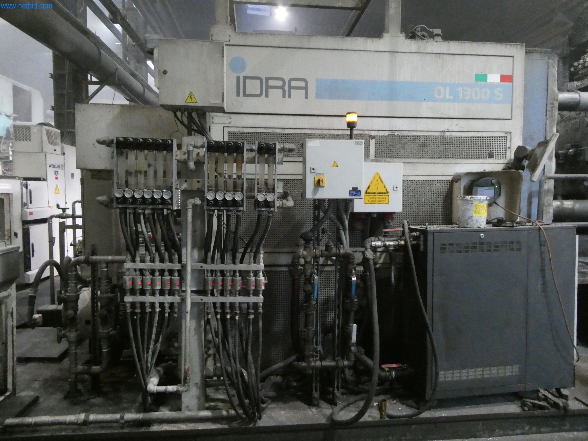 Machines & systems for light metal die casting (powertrain & structural parts)-5