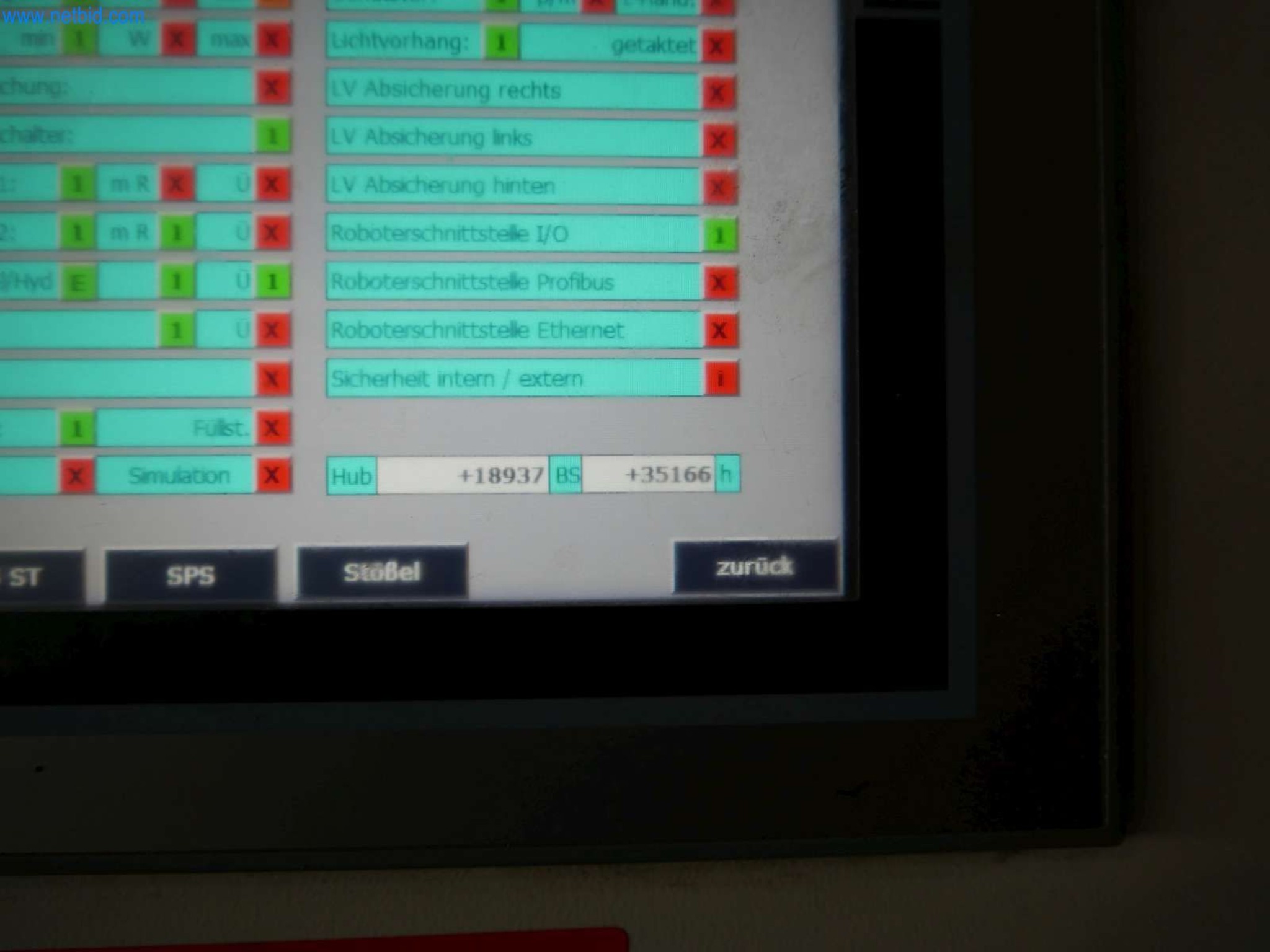 Stroje a systémy pro tlakové lití lehkých kovů (hnací ústrojí a konstrukční díly)-64