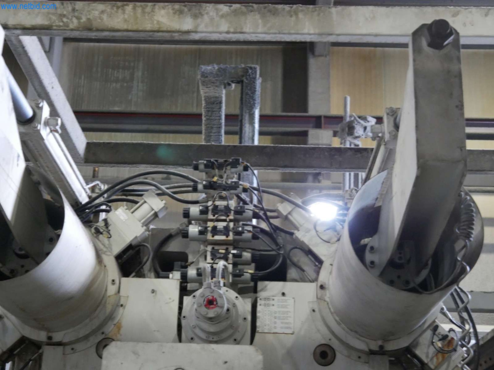 Maschinen und Anlagen für den Leichtmetall-Druckguss (powertrain & structural parts)-12