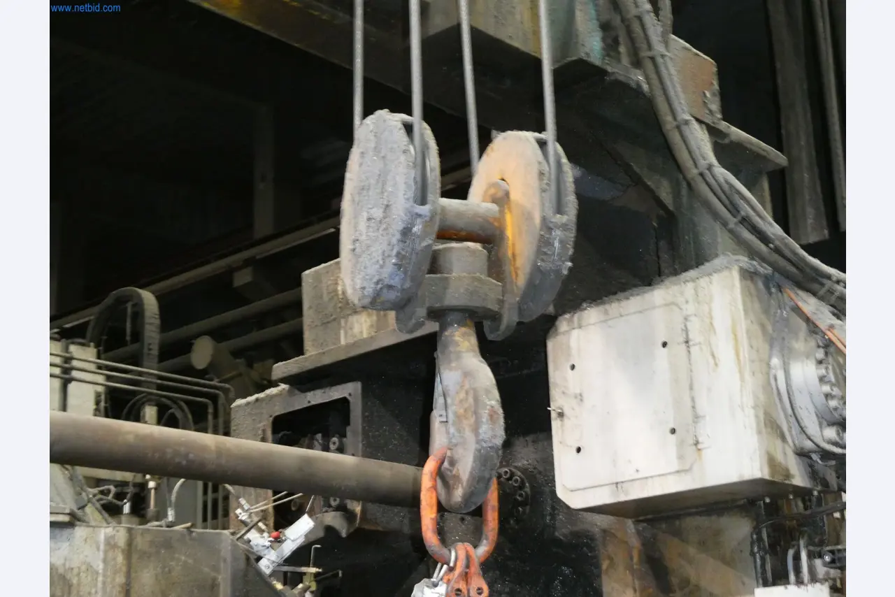 Machines & systems for light metal die casting (powertrain & structural parts)-3