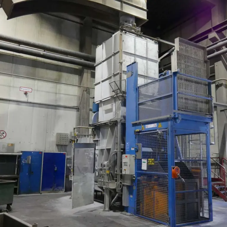 Tank-type melting furnace (WSO5) Striko Westofen MAII-T 2000/1500 G-EG