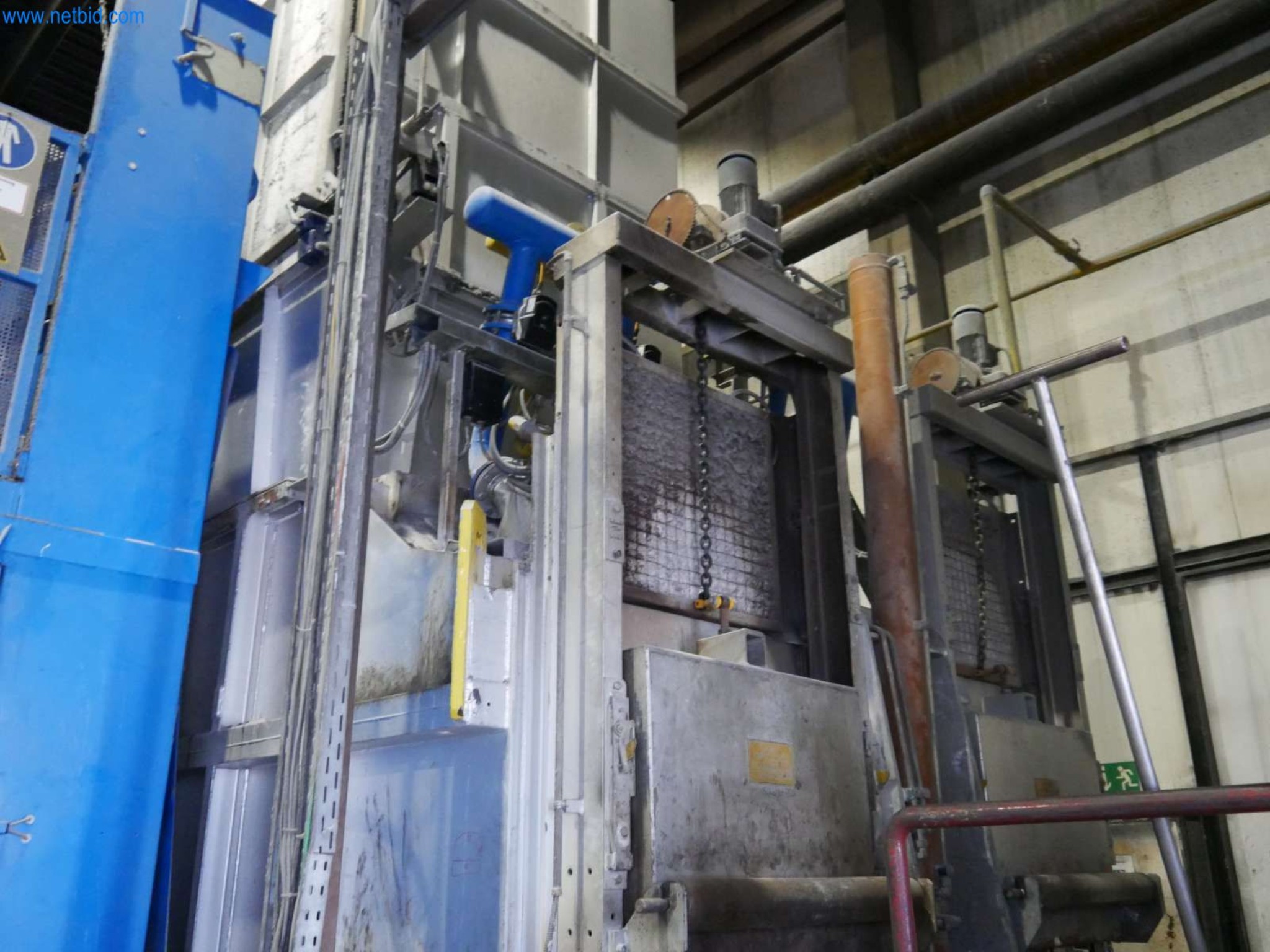 Machines & systems for light metal die casting (powertrain & structural parts)-6