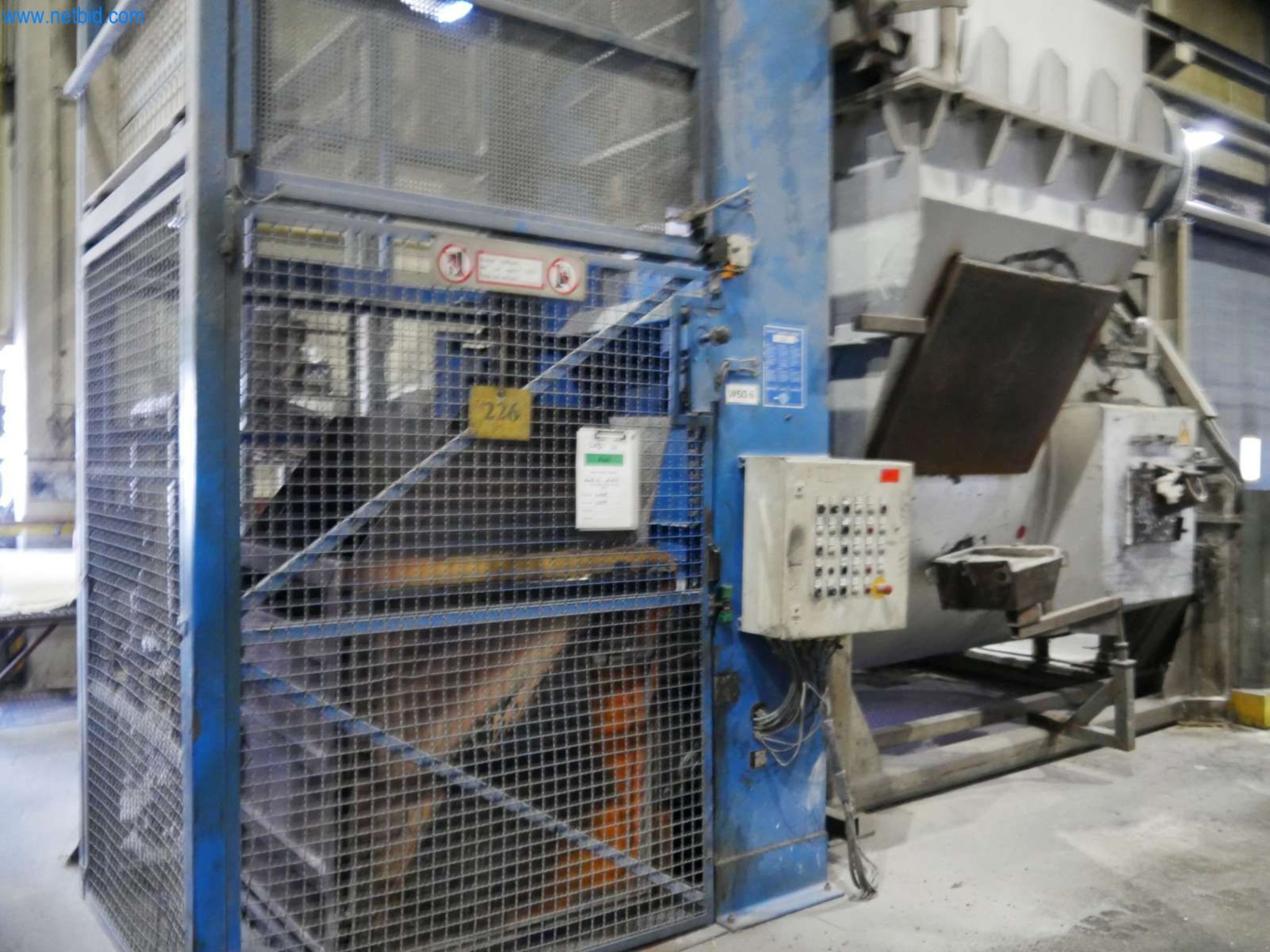 Machines & systems for light metal die casting (powertrain & structural parts)-6