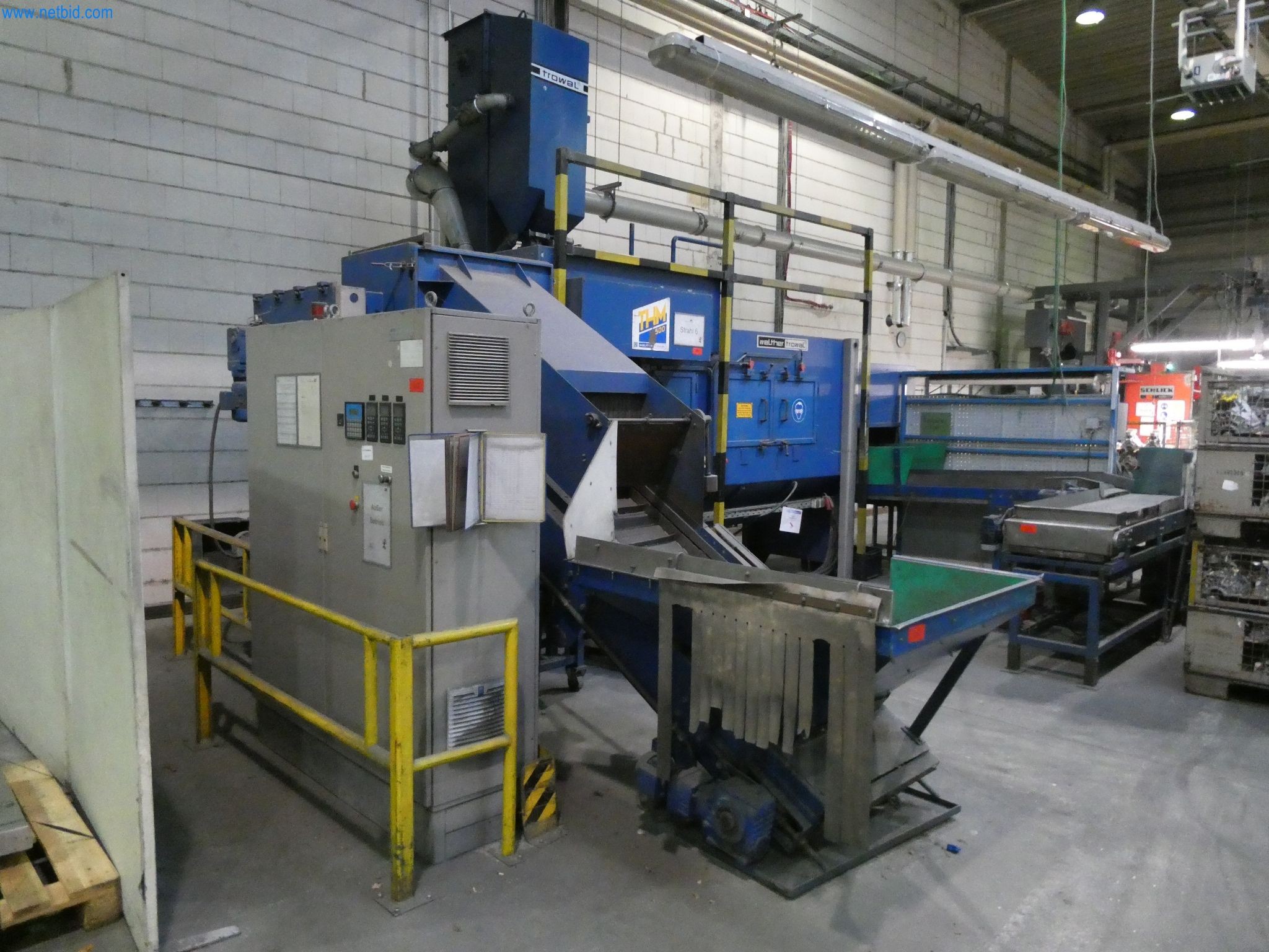 Machines & systems for light metal die casting (powertrain & structural parts)-10