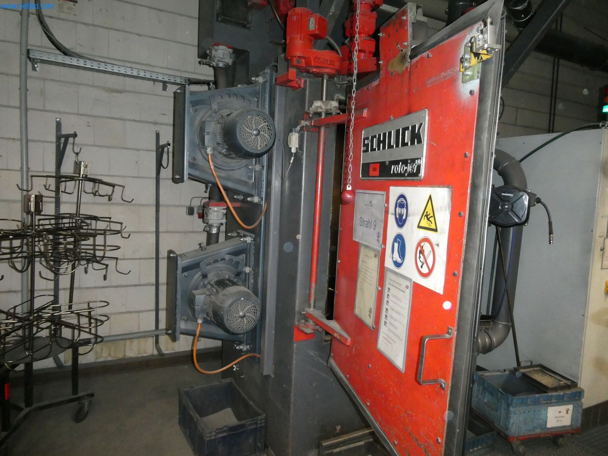 Machines & systems for light metal die casting (powertrain & structural parts)-11