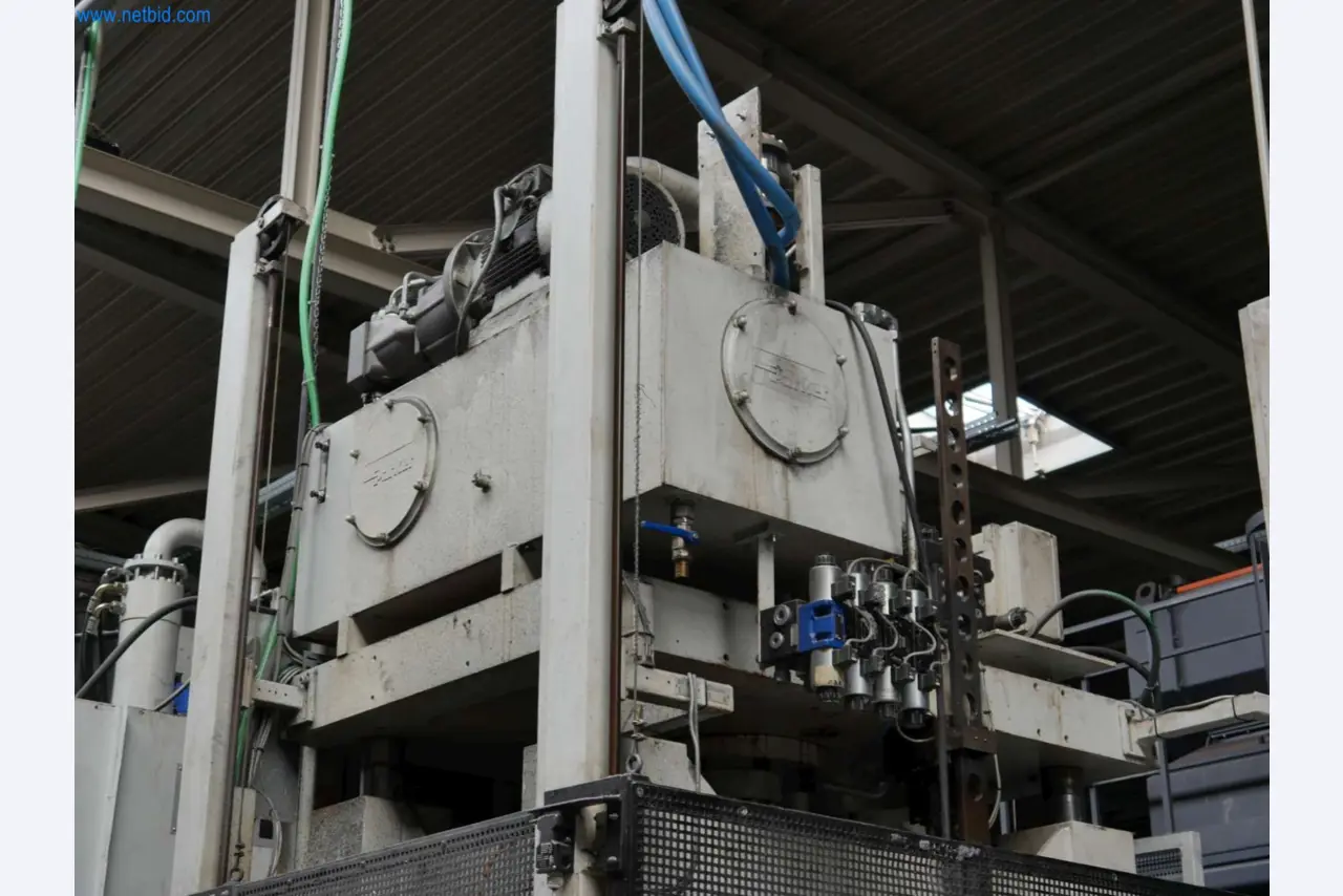 Maschinen & Anlagen für Leichtmetall-Druckguss (Powertrain & Strukturteile)-16