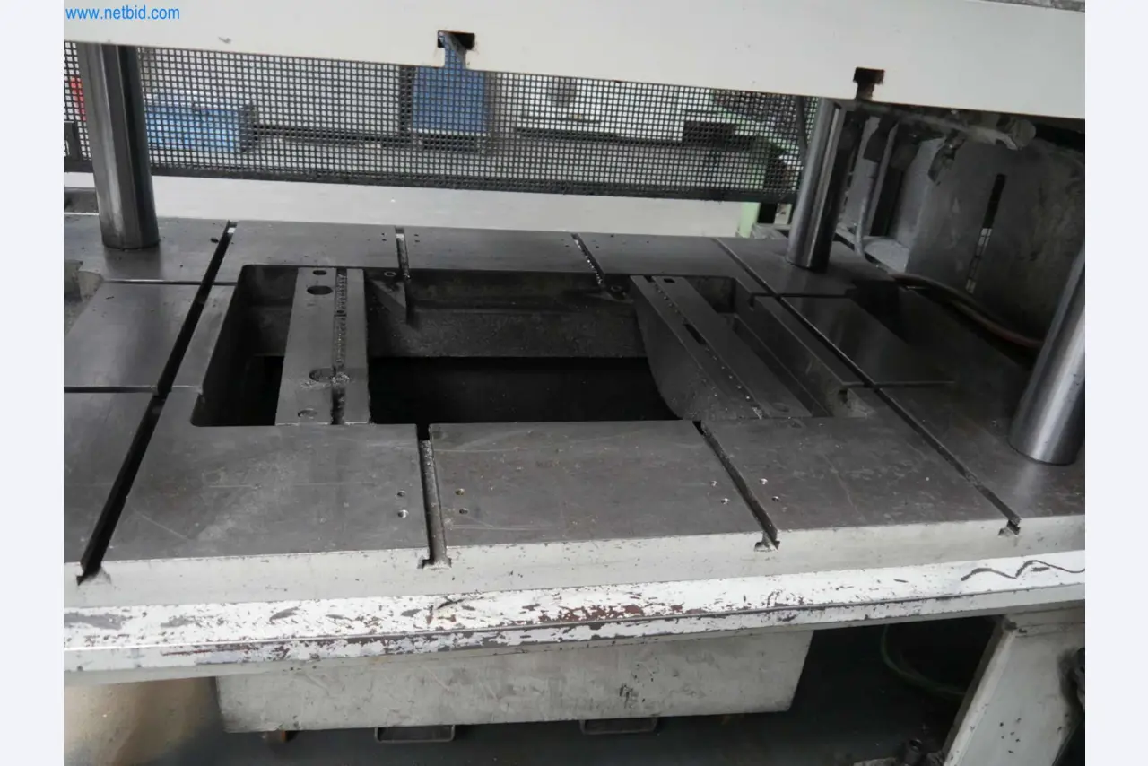 Maschinen & Anlagen für Leichtmetall-Druckguss (Powertrain & Strukturteile)-28