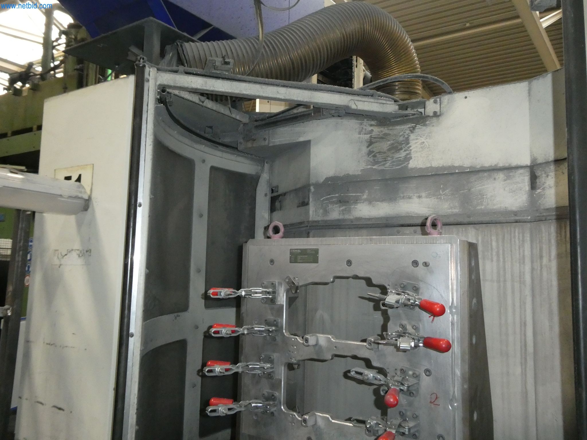 Machines & systems for light metal die casting (powertrain & structural parts)-8