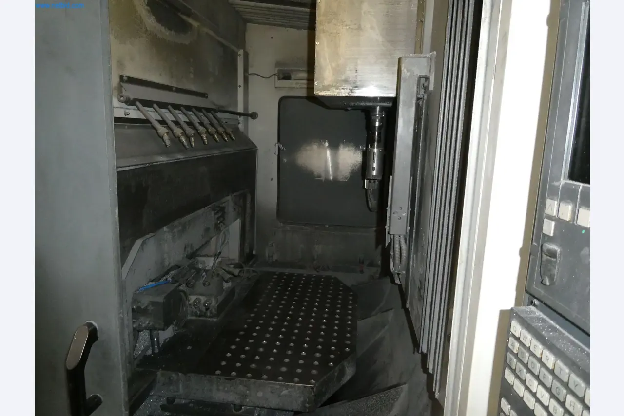 Machines & systems for light metal die casting (powertrain & structural parts)-10