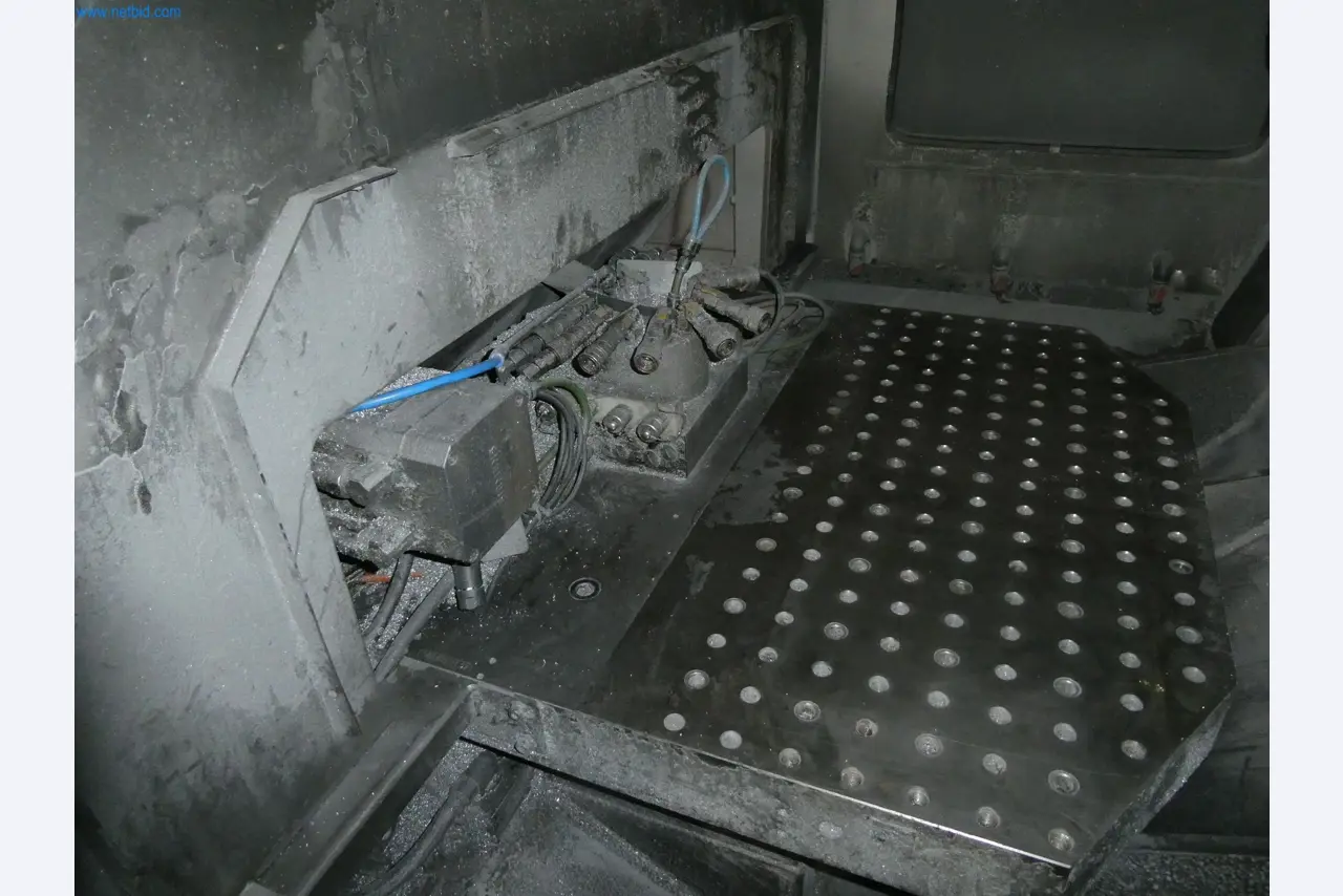 Machines & systems for light metal die casting (powertrain & structural parts)-11