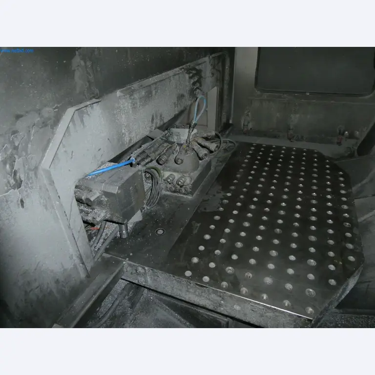 Machines & systems for light metal die casting (powertrain & structural parts)-11