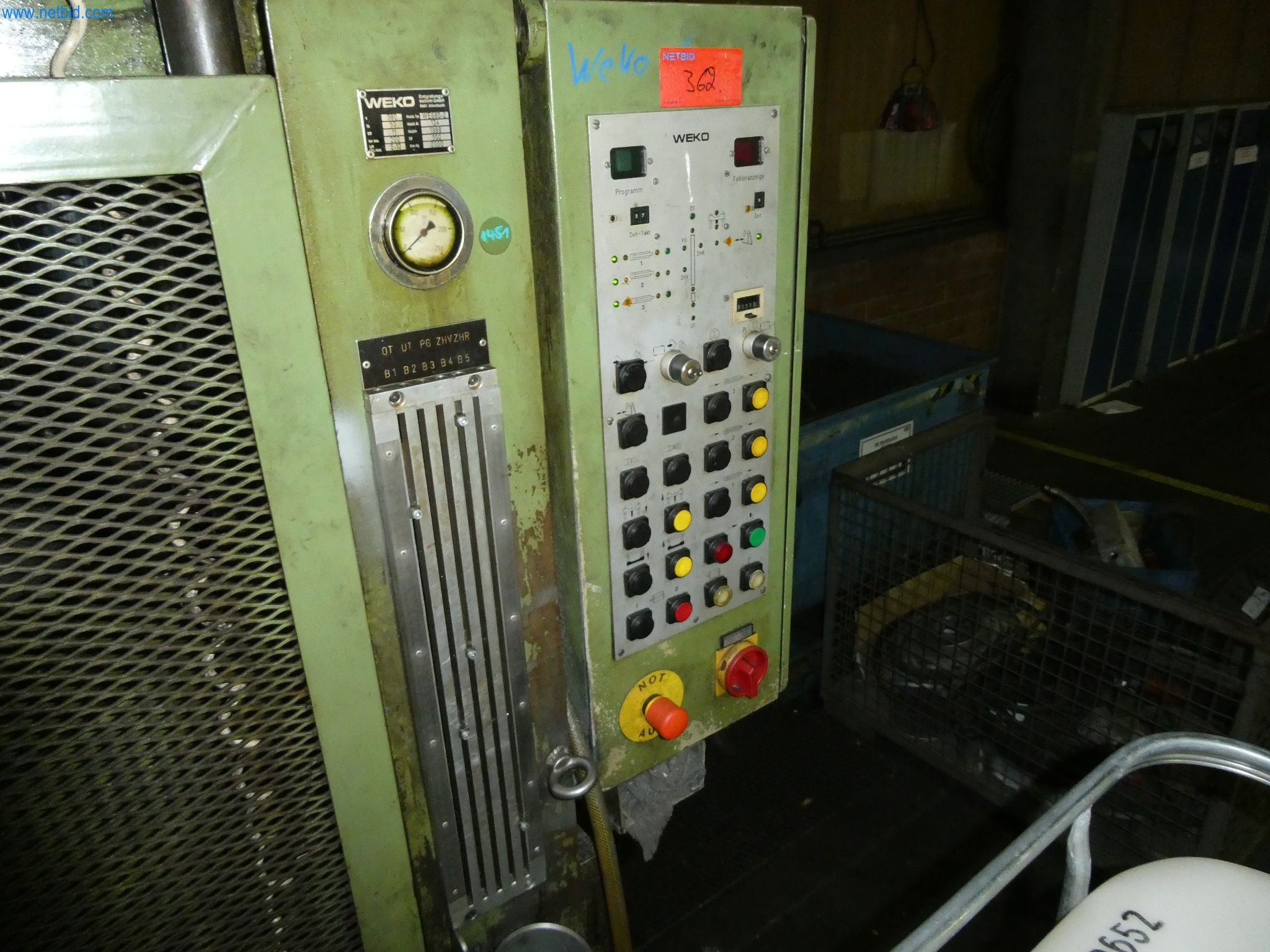 Machines & systems for light metal die casting (powertrain & structural parts)-7