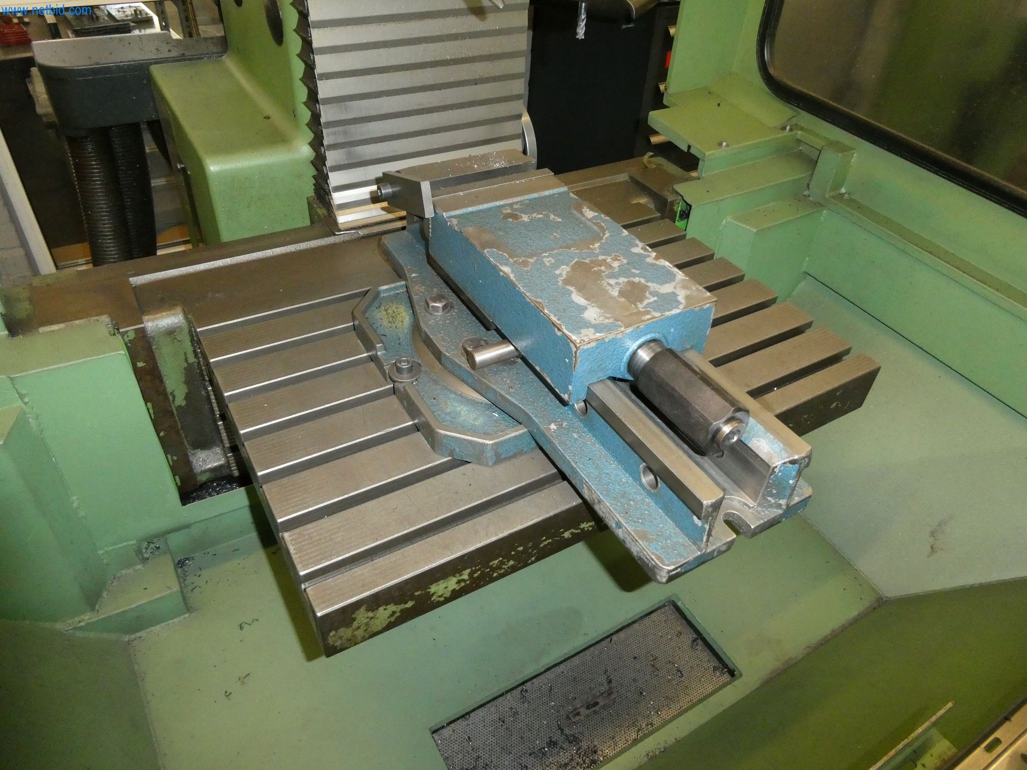 Machines & systems for light metal die casting (powertrain & structural parts)-5