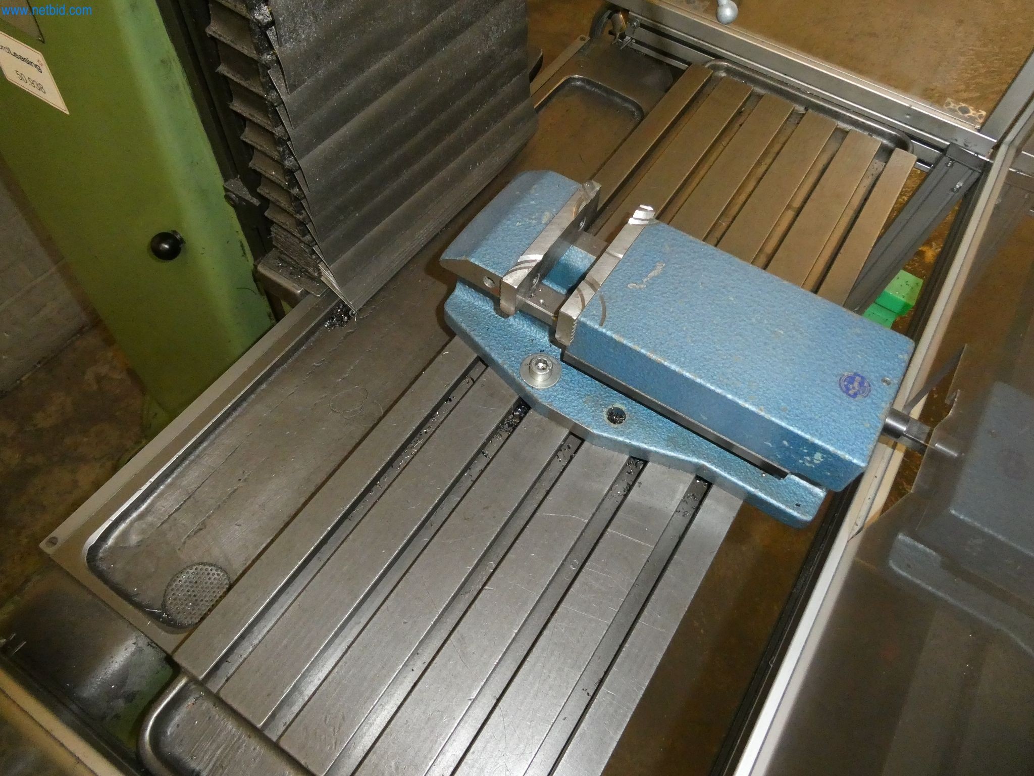 Machines & systems for light metal die casting (powertrain & structural parts)-5