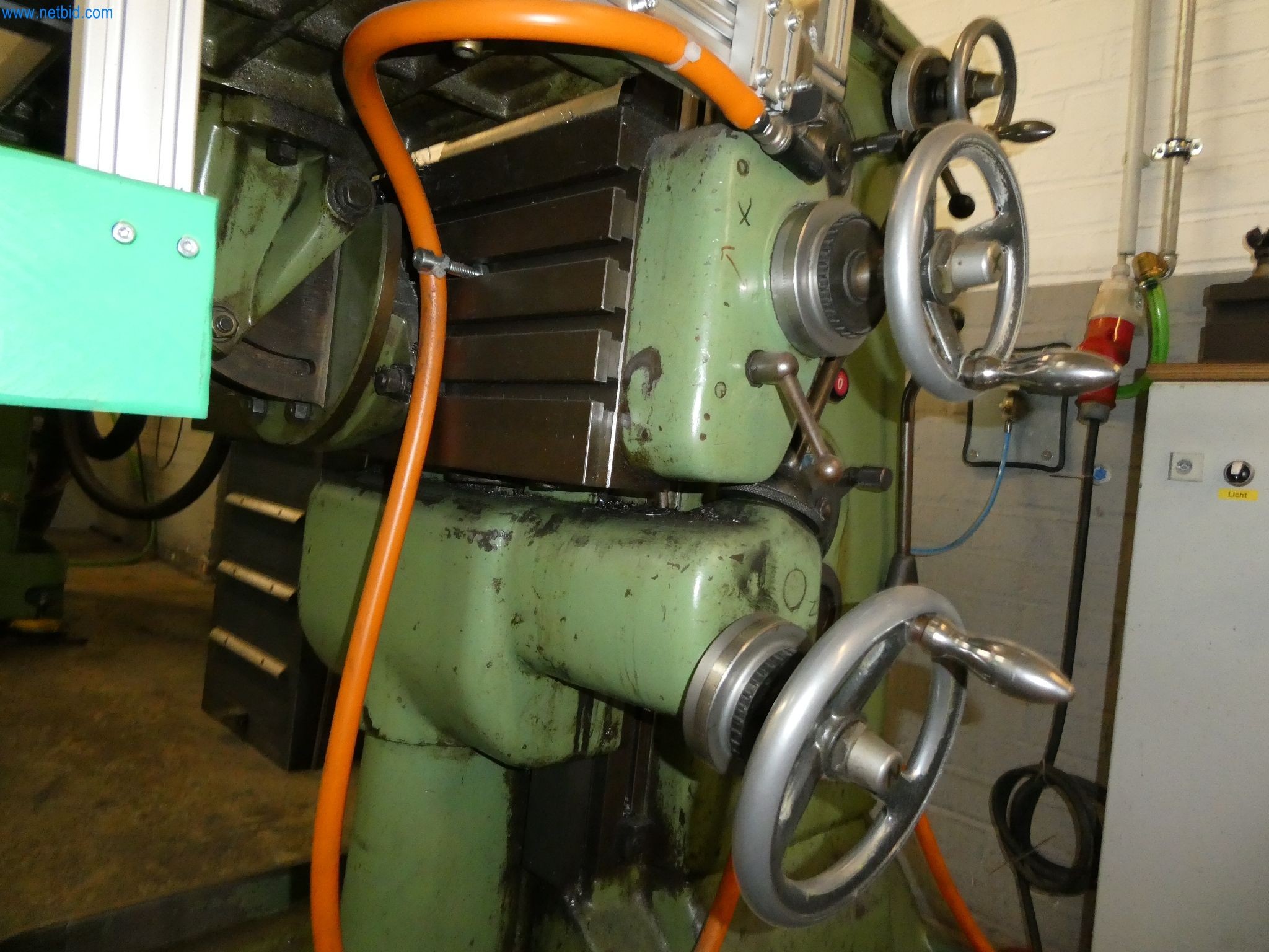 Machines & systems for light metal die casting (powertrain & structural parts)-7