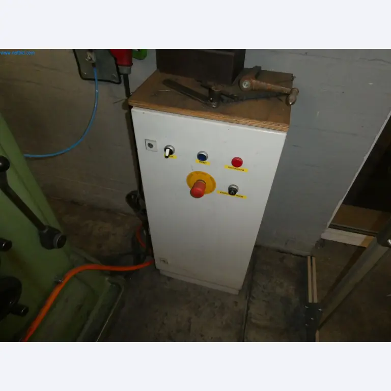 Machines & systems for light metal die casting (powertrain & structural parts)-9