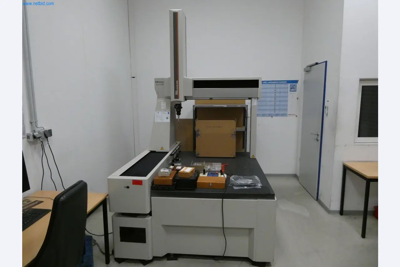 Machines & systems for light metal die casting (powertrain & structural parts)-1