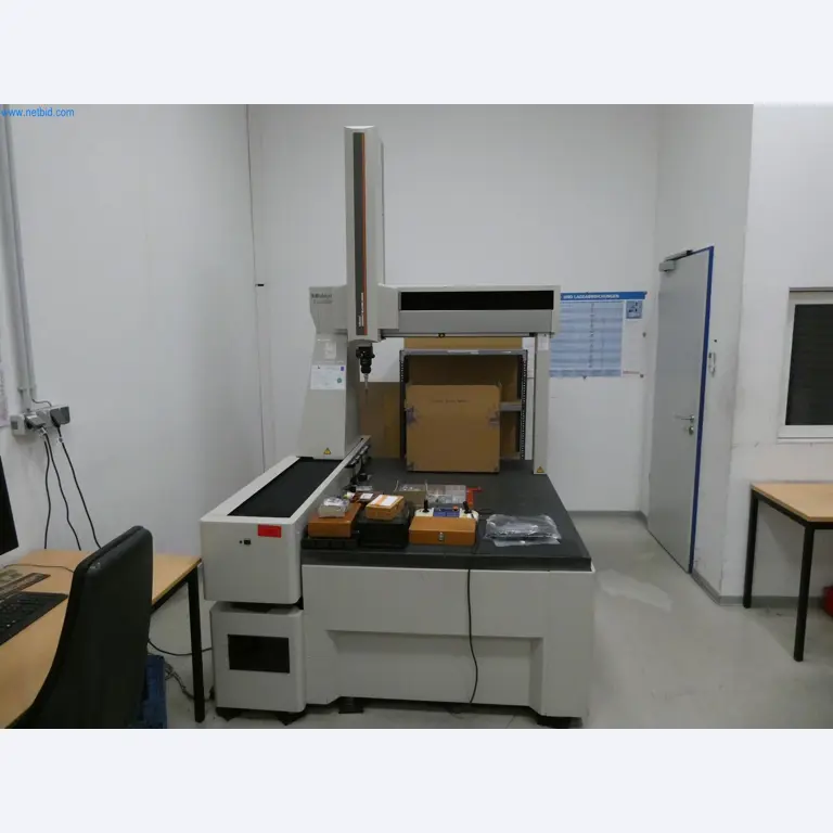 Machines & systems for light metal die casting (powertrain & structural parts)-1